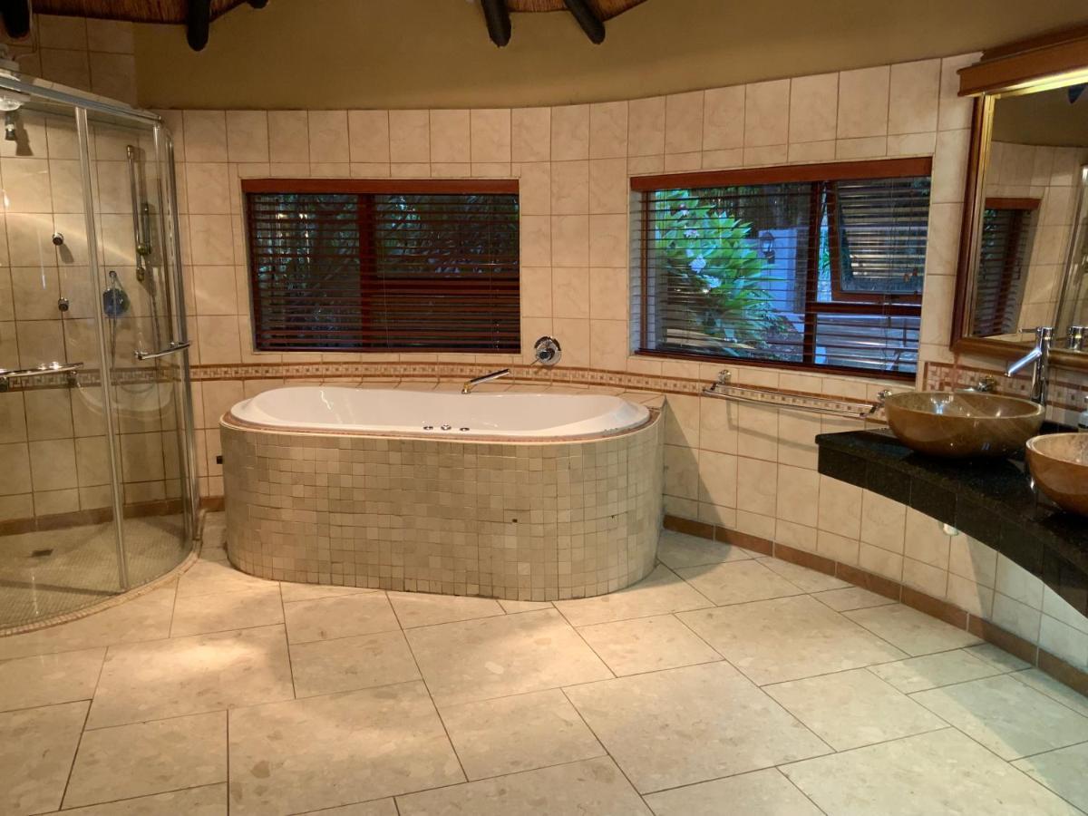 Marina Views Guesthouse ฮาร์ทบีสบูร์ท ภายนอก รูปภาพ