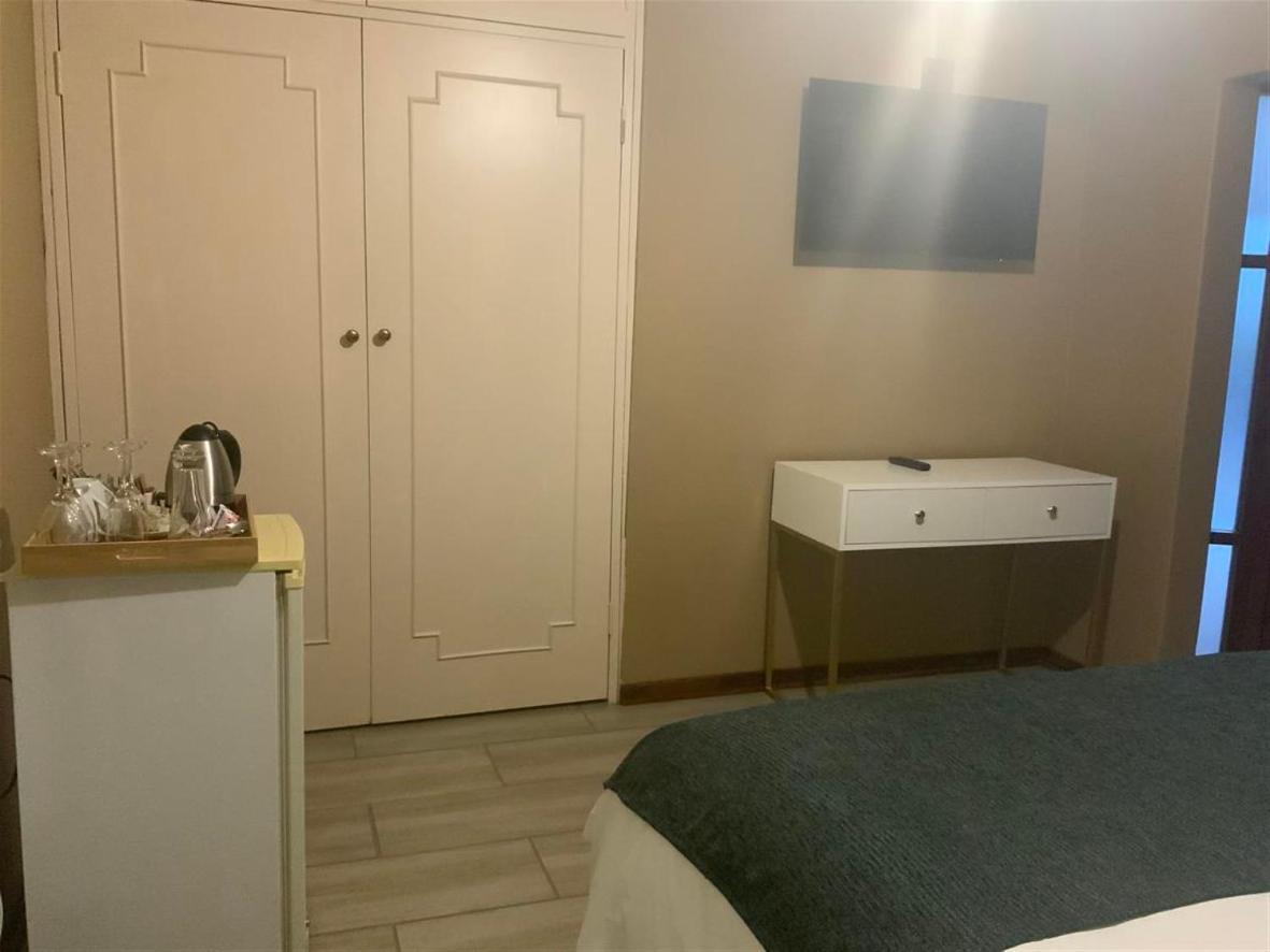 Marina Views Guesthouse ฮาร์ทบีสบูร์ท ภายนอก รูปภาพ