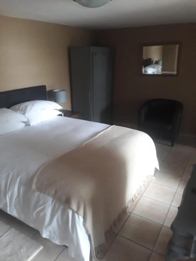Marina Views Guesthouse ฮาร์ทบีสบูร์ท ภายนอก รูปภาพ