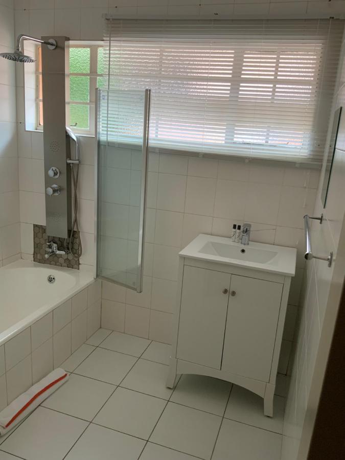 Marina Views Guesthouse ฮาร์ทบีสบูร์ท ภายนอก รูปภาพ